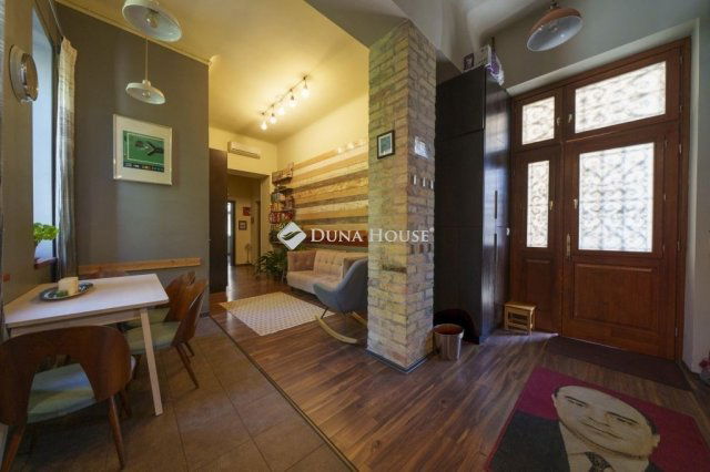 Eladó téglalakás, Budapesten, VIII. kerületben 100 M Ft