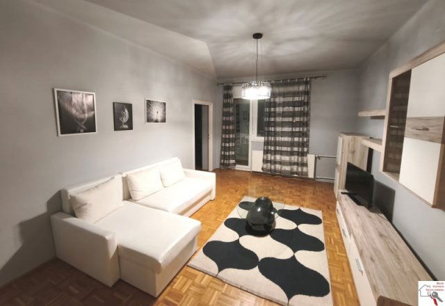 Eladó téglalakás, Pécsett 49.9 M Ft, 2 szobás