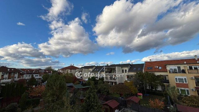 Eladó téglalakás, Dunakeszin 87 M Ft, 3+1 szobás