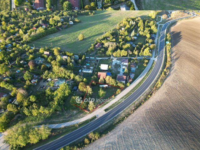 Eladó telek, Balatonakarattyán 14.9 M Ft / költözzbe.hu