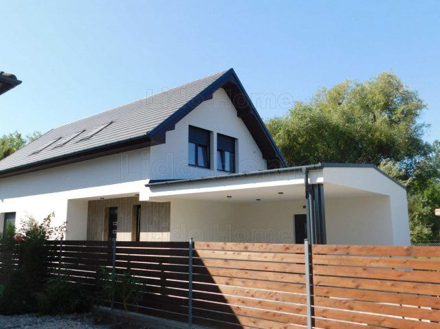 Eladó családi ház, Gyenesdiáson 185 M Ft, 5 szobás