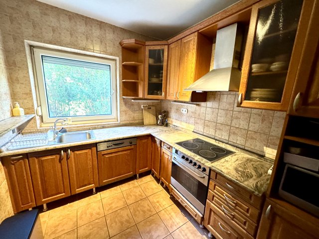 Eladó családi ház, Budapesten, II. kerületben 190 M Ft, 4 szobás