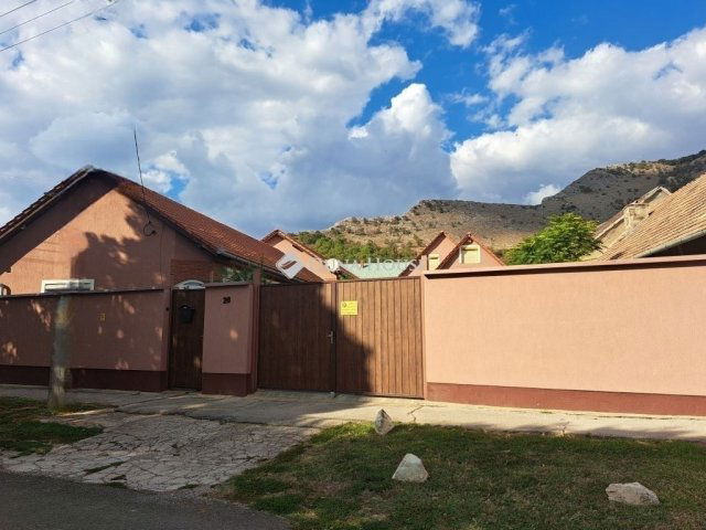 Eladó családi ház, Nagyharsányon 69.9 M Ft, 4 szobás