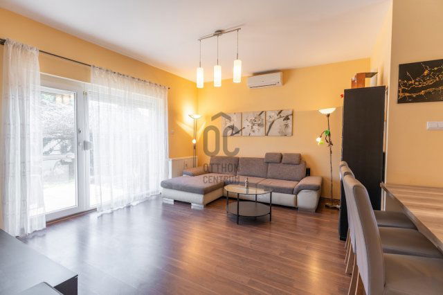 Eladó ikerház, Érden 109.9 M Ft, 4 szobás / költözzbe.hu