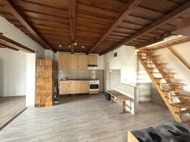 Eladó családi ház, Debrecenben 32.49 M Ft, 1 szobás