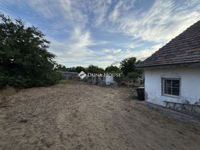 Eladó családi ház, Kókán 15.7 M Ft, 4 szobás