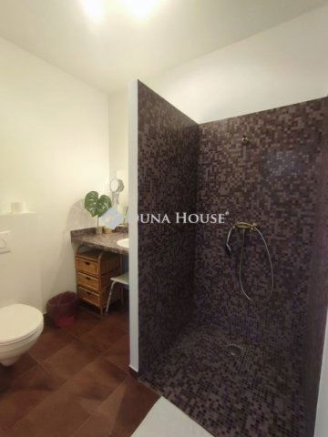 Eladó családi ház, Kecskeméten 220 M Ft, 5 szobás