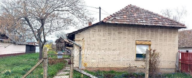Eladó családi ház, Kunszentmártonban 7.6 M Ft, 2+1 szobás
