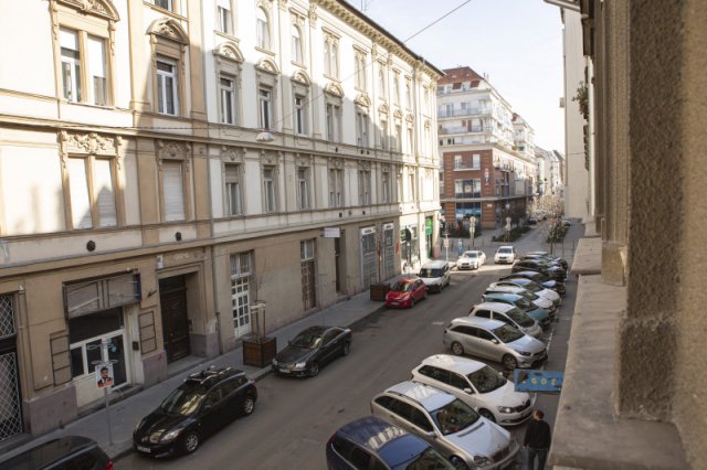 Eladó téglalakás, Budapesten, VII. kerületben 39.9 M Ft