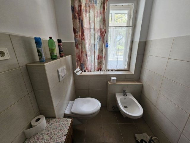Eladó családi ház, Fekeden 36.5 M Ft, 4 szobás