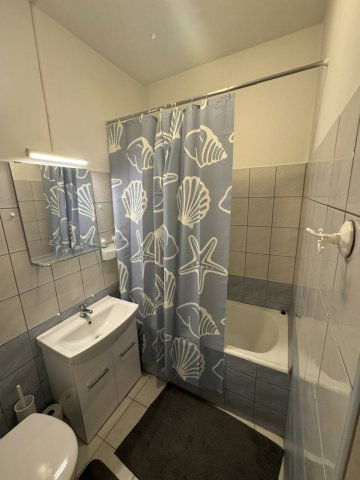 Kiadó téglalakás, albérlet, Szegeden 200 E Ft / hó, 2 szobás