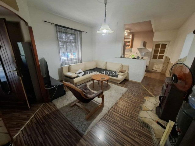 Eladó családi ház, Tápiógyörgyén 40 M Ft, 4 szobás
