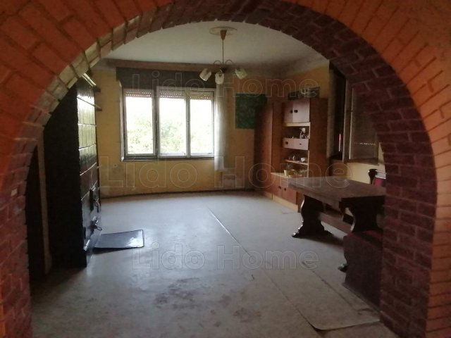 Eladó családi ház, Szőlősgyörökön 33.5 M Ft, 3 szobás
