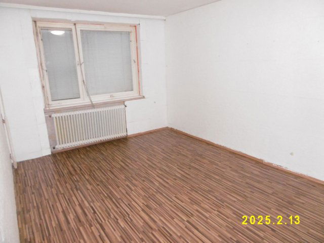 Eladó panellakás, Miskolcon 21.45 M Ft, 2 szobás
