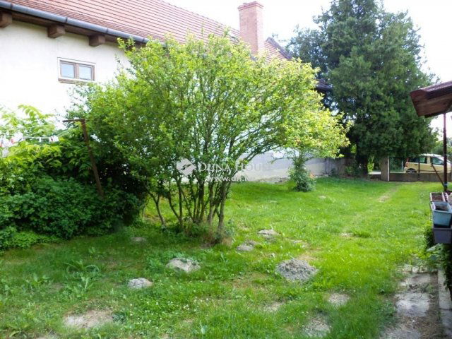 Eladó családi ház, Tordason 45 M Ft, 2 szobás