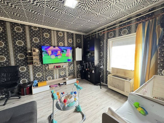 Eladó családi ház, Pélyen 8.9 M Ft, 2 szobás