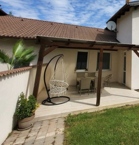 Eladó ikerház, Nyíregyházán 119.9 M Ft, 4 szobás