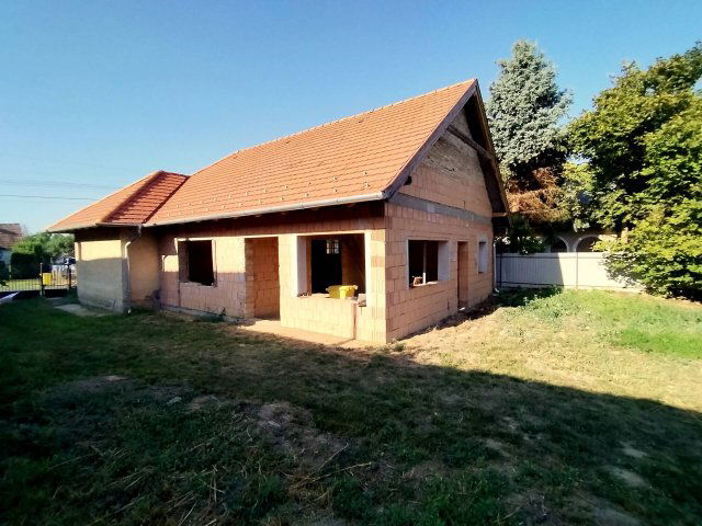 Eladó családi ház, Balatonberényben 44.9 M Ft, 3 szobás