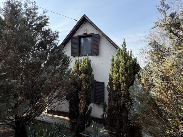 Eladó nyaraló, Domonyban 38 M Ft, 1+2 szobás