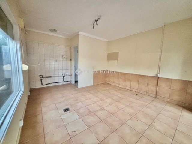 Eladó családi ház, Budapesten, XVIII. kerületben 179.5 M Ft