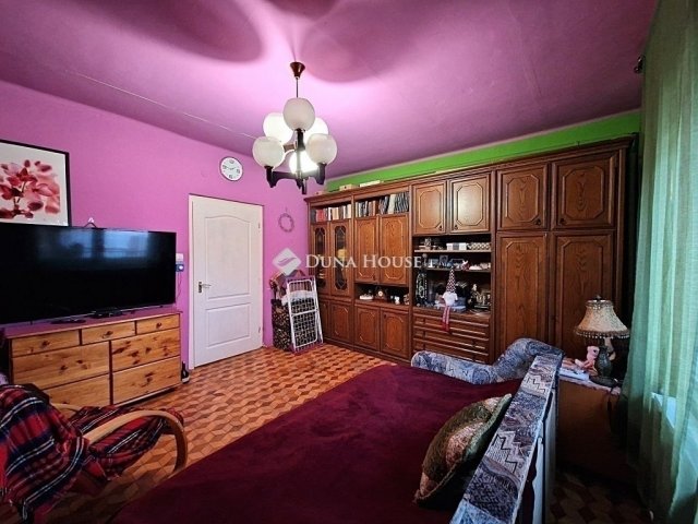 Eladó családi ház, Maglódon 89.9 M Ft, 4 szobás