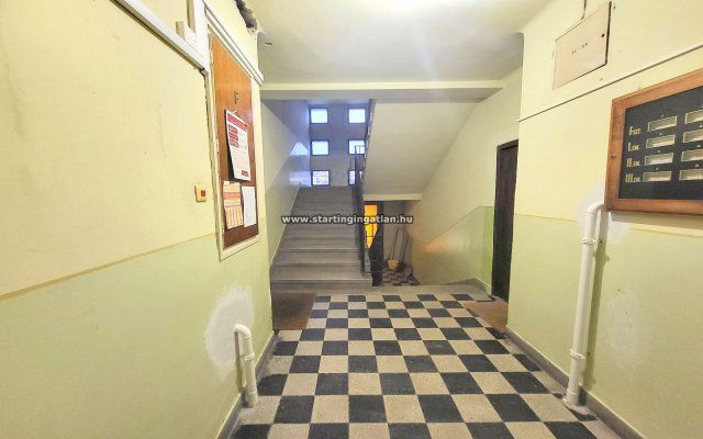 Eladó ipari ingatlan, Budapesten, XIV. kerületben, Limanova téren