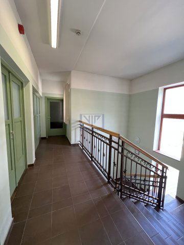 Kiadó iroda, Nyíregyházán 80 E Ft / hó, 4 szobás