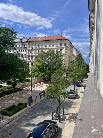 Kiadó téglalakás, albérlet, V. kerületben, József Attila utcában