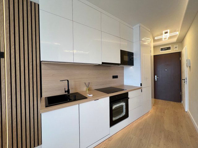 Eladó téglalakás, Budapesten, VIII. kerületben, Corvin sétányon