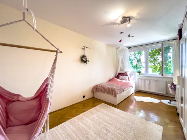 Eladó panellakás, Budakeszin 59.9 M Ft, 2 szobás