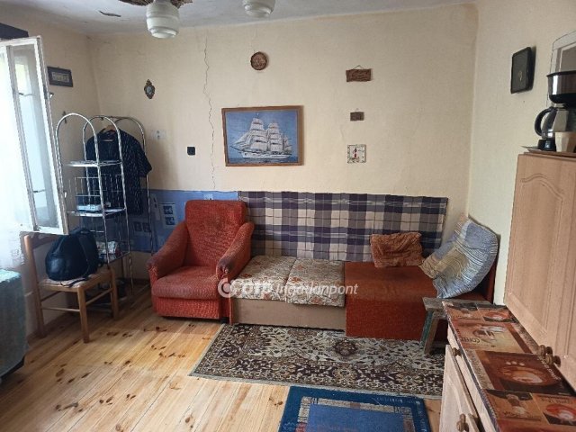 Eladó családi ház, Budaörsön 110 M Ft, 4 szobás