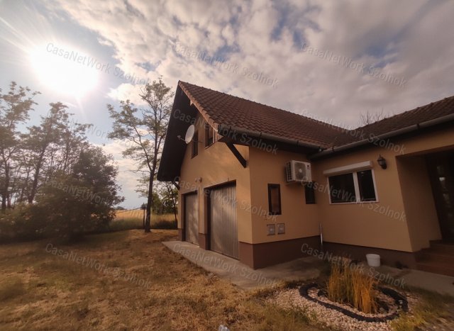 Eladó mezogazdasagi ingatlan, Kiskunfélegyházán 99 M Ft