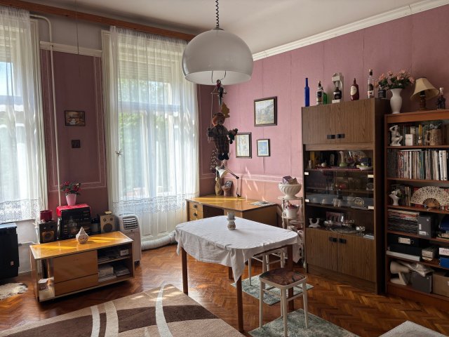 Eladó téglalakás, Budapesten, VII. kerületben 65 M Ft, 2 szobás