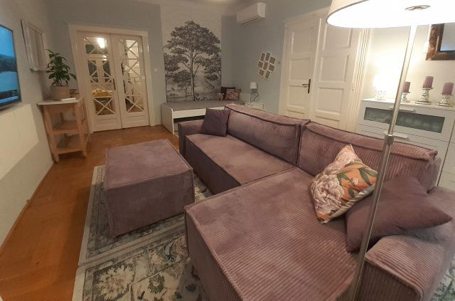 Kiadó téglalakás, albérlet, VII. kerületben, Bethlen Gábor téren