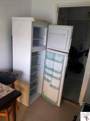 Kiadó panellakás, albérlet, Pécsett 115 E Ft / hó, 1+1 szobás