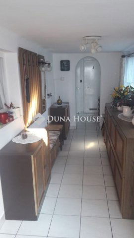 Eladó családi ház, Pécsett, István utcában 74.99 M Ft