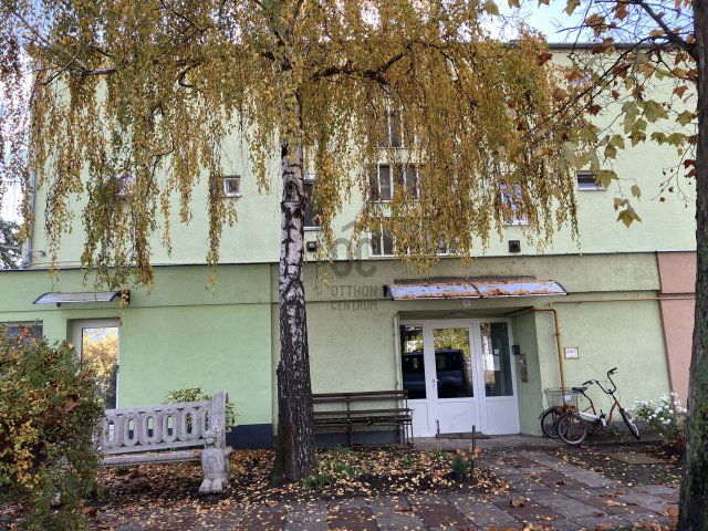 Eladó nyaraló, Fonyódon 39.9 M Ft, 2 szobás