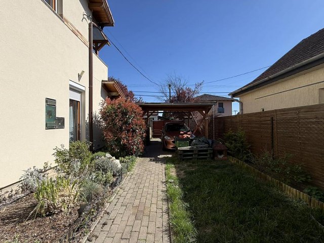 Eladó ikerház, Budapesten, XVII. kerületben 149.8 M Ft, 5 szobás