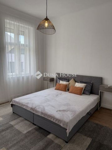 Eladó ikerház, Debrecenben 68 M Ft, 2 szobás