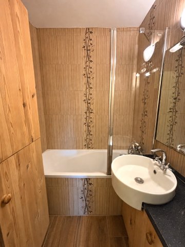 Eladó panellakás, Debrecenben 72.5 M Ft, 3 szobás