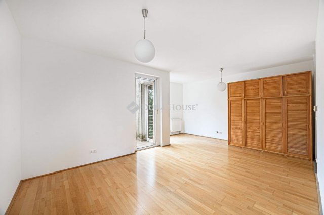 Eladó téglalakás, Budapesten, II. kerületben 78.4 M Ft, 1 szobás