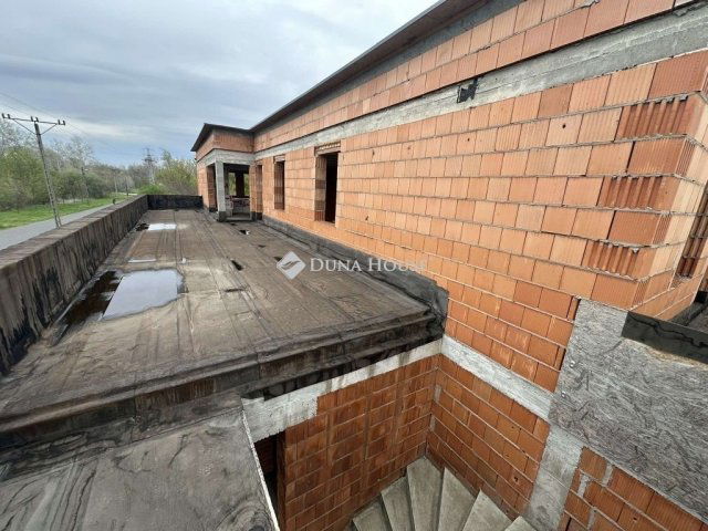 Eladó családi ház, Albertirsán 115 M Ft, 7 szobás