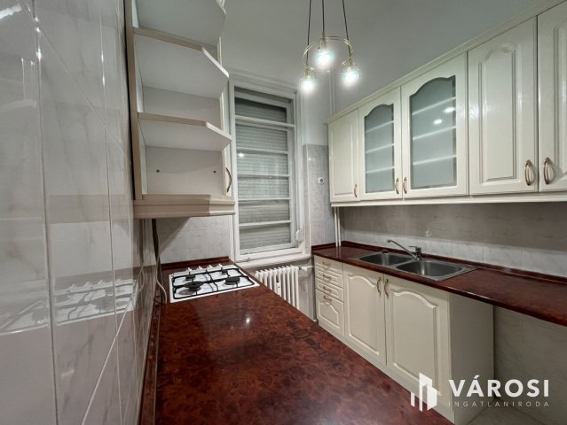 Eladó téglalakás, Debrecenben 84.9 M Ft, 3 szobás