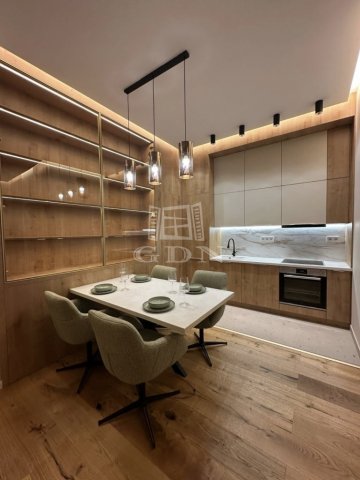 Eladó téglalakás, Budapesten, VI. kerületben 149.9 M Ft