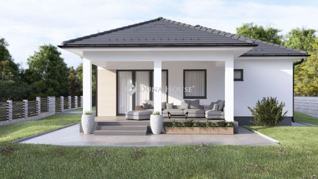 Eladó családi ház, Ceglédbercelen, Iskola utcában 109 M Ft