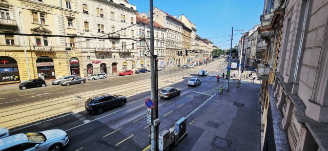 Eladó téglalakás, Budapesten, IX. kerületben 140 M Ft, 5 szobás