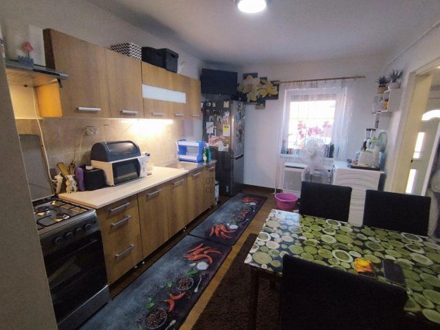 Eladó családi ház, Nagykőrösön 34.9 M Ft, 2 szobás