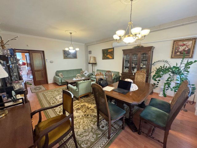 Eladó családi ház, Nyíregyházán 99.5 M Ft, 5 szobás