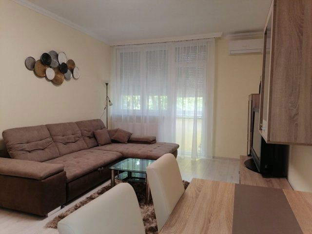 Kiadó téglalakás, albérlet, Debrecenben, Egyetem sugárúton