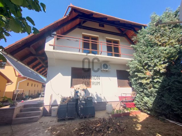 Eladó családi ház, Balatonlelleén 149.9 M Ft, 7 szobás